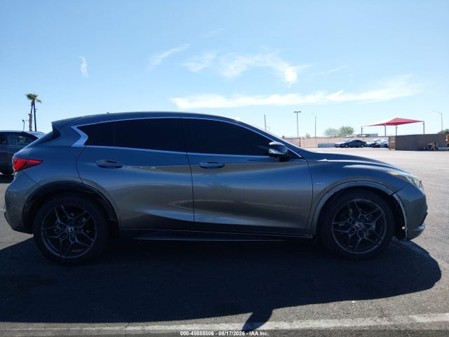 SJKCH5CP6HA026214 Infiniti Qx30 Sport