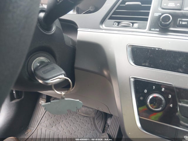 Продажа на аукционе авто 2015 Hyundai Sonata Se/sport, vin: 5NPE24AF3FH148732, номер лота: 45888511