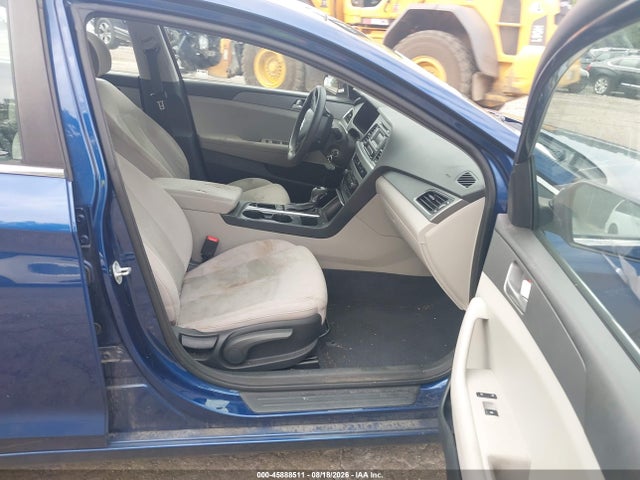 Продажа на аукционе авто 2015 Hyundai Sonata Se/sport, vin: 5NPE24AF3FH148732, номер лота: 45888511