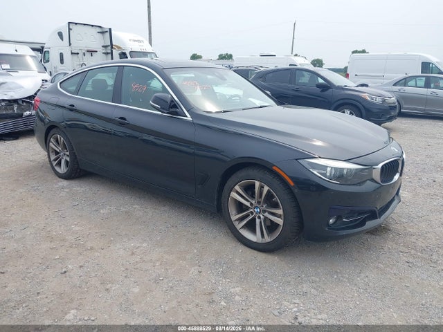 45888529 :رقم المزاد ، WBA8Z9C32HG453507 vin ، 2017 Bmw 330i Gran Turismo Xdrive مزاد بيع