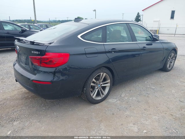 45888529 :رقم المزاد ، WBA8Z9C32HG453507 vin ، 2017 Bmw 330i Gran Turismo Xdrive مزاد بيع