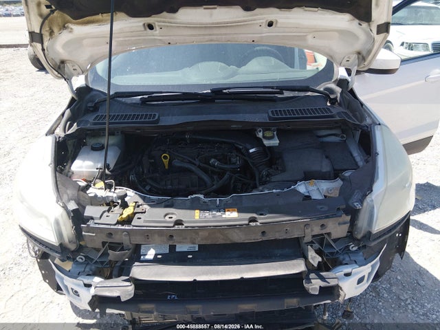 1FMCU0GX5EUD51115 Ford ESCAPE SE