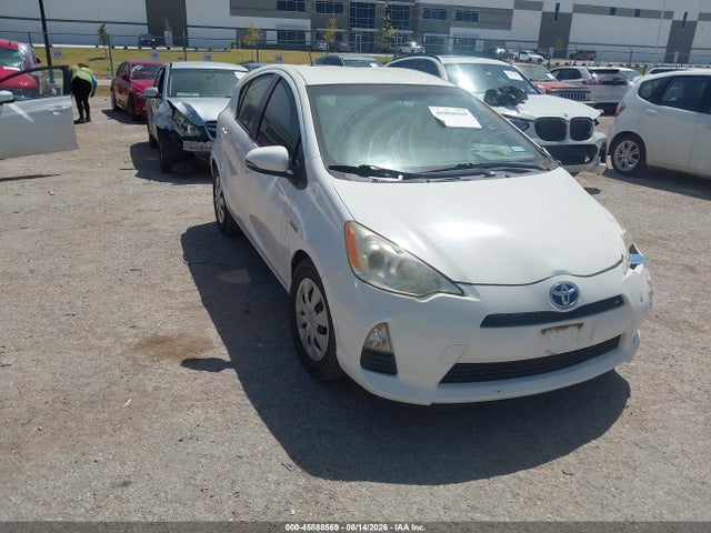45888569 :رقم المزاد ، JTDKDTB39C1010479 vin ، 2012 Toyota Prius C Two مزاد بيع