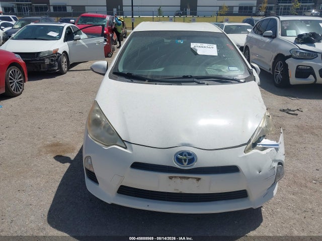 45888569 :رقم المزاد ، JTDKDTB39C1010479 vin ، 2012 Toyota Prius C Two مزاد بيع