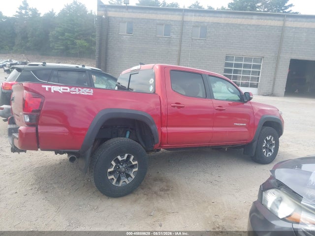 3TMCZ5AN6JM181064 Toyota Tacoma Trd Off Road