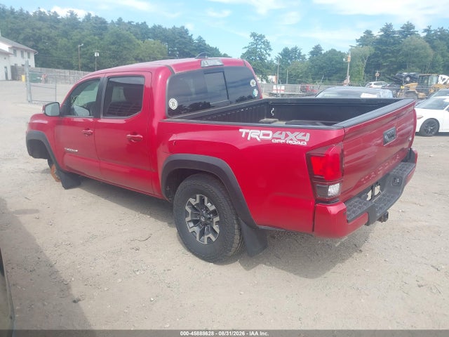 3TMCZ5AN6JM181064 Toyota Tacoma Trd Off Road