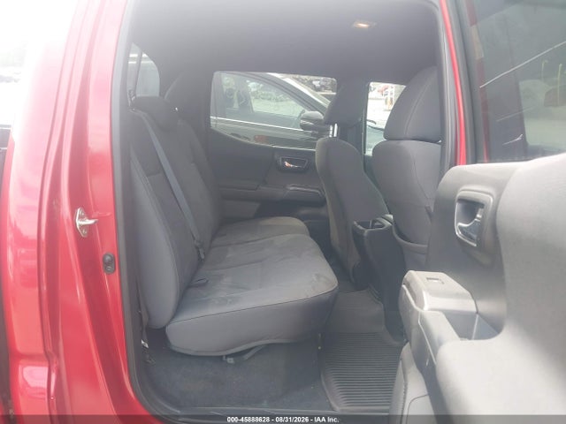 3TMCZ5AN6JM181064 Toyota Tacoma Trd Off Road