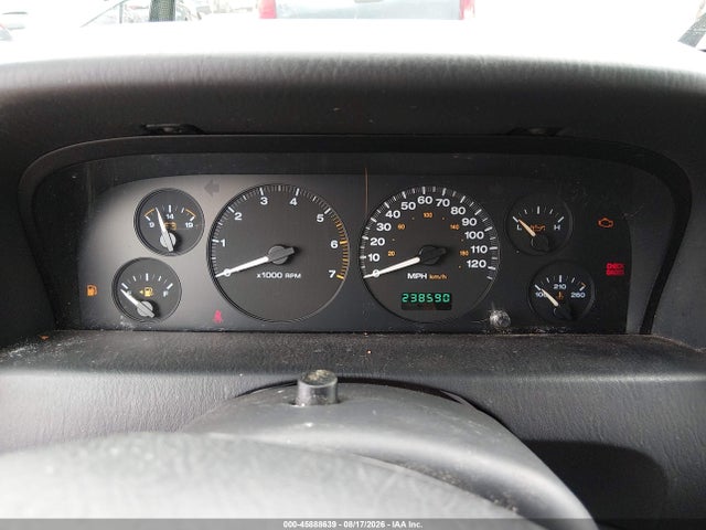 45888639 :رقم المزاد ، 1J4GW48S34C223206 vin ، 2004 Jeep Grand Cherokee Laredo مزاد بيع
