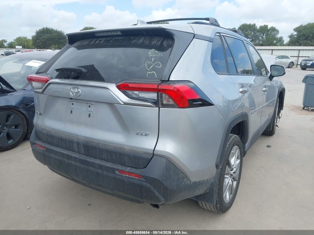 Продаж на аукціоні авто 2022 Toyota Rav4 Xle Premium, vin: 2T3C1RFV9NW232987, номер лоту: 45888654