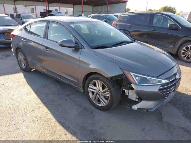 Продажа на аукционе авто 2019 Hyundai Elantra Sel, vin: 5NPD84LFXKH481124, номер лота: 45888656