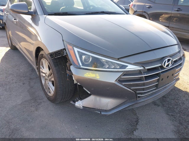 Продажа на аукционе авто 2019 Hyundai Elantra Sel, vin: 5NPD84LFXKH481124, номер лота: 45888656