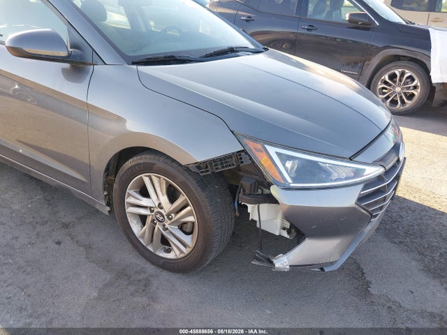 Продажа на аукционе авто 2019 Hyundai Elantra Sel, vin: 5NPD84LFXKH481124, номер лота: 45888656