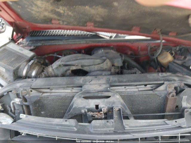 2000 Chevrolet Silverado 2500 Ls მანქანა იყიდება აუქციონზე, vin: 1GCGC24UXYE366271, აუქციონის ნომერი: 45888660