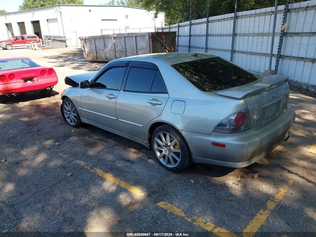2002 Lexus Is 300 მანქანა იყიდება აუქციონზე, vin: JTHBD192320039772, აუქციონის ნომერი: 45888667