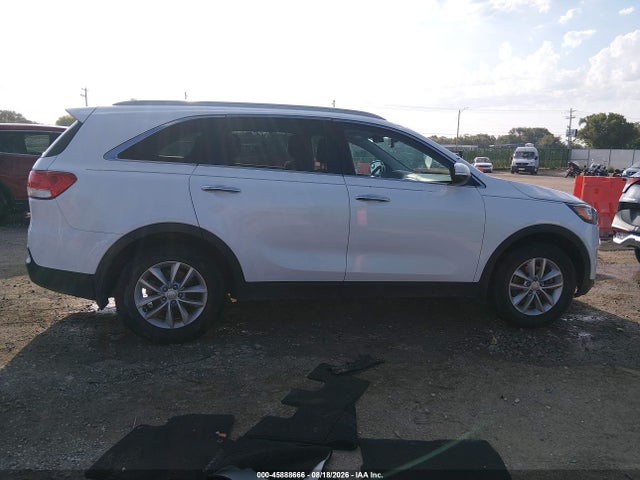 2017 Kia Sorento 2.4l Lx მანქანა იყიდება აუქციონზე, vin: 5XYPG4A3XHG222111, აუქციონის ნომერი: 45888666