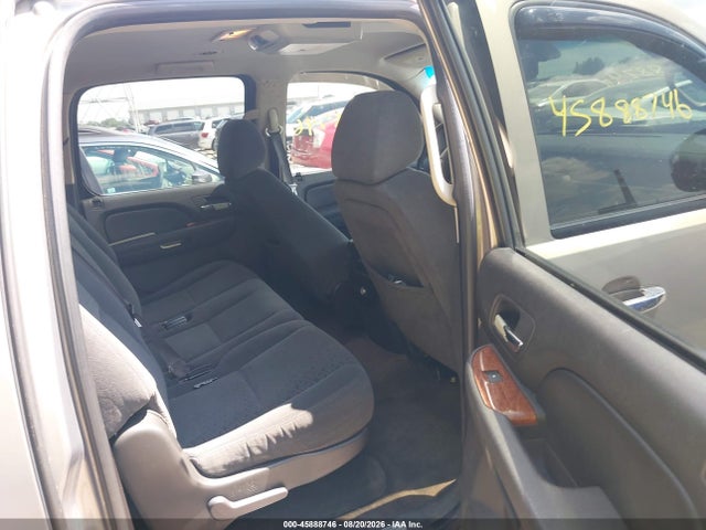 45888746 :رقم المزاد ، 1GKFK16387J229806 vin ، 2007 Gmc Yukon Xl Slt مزاد بيع