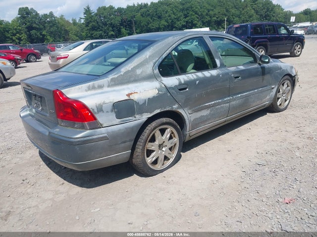 Продажа на аукционе авто 2005 Volvo S60 2.5t A/2.5t A Sr W/premium Package, vin: YV1RS592452483355, номер лота: 45888762