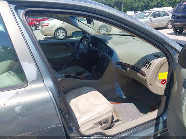 Продажа на аукционе авто 2005 Volvo S60 2.5t A/2.5t A Sr W/premium Package, vin: YV1RS592452483355, номер лота: 45888762