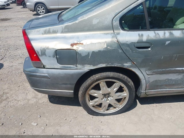 Продажа на аукционе авто 2005 Volvo S60 2.5t A/2.5t A Sr W/premium Package, vin: YV1RS592452483355, номер лота: 45888762