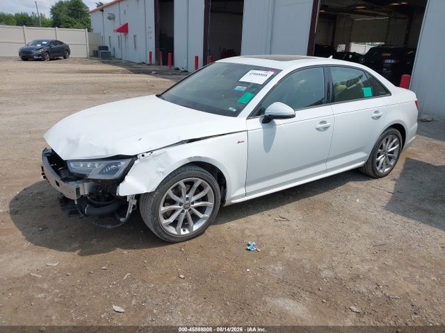 Продаж на аукціоні авто 2017 Audi A4 Season Of Audi Ultra Premium, vin: WAUKMAF49HN056110, номер лоту: 45888808