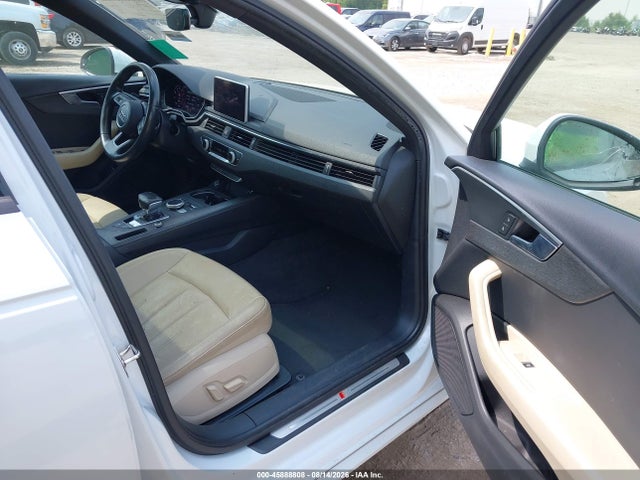 Продаж на аукціоні авто 2017 Audi A4 Season Of Audi Ultra Premium, vin: WAUKMAF49HN056110, номер лоту: 45888808