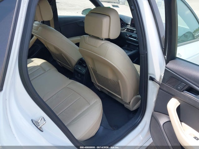 Продаж на аукціоні авто 2017 Audi A4 Season Of Audi Ultra Premium, vin: WAUKMAF49HN056110, номер лоту: 45888808