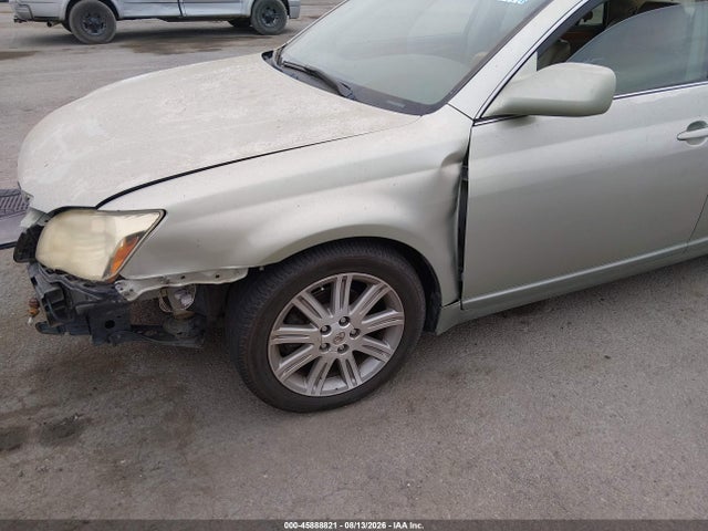 2005 Toyota Avalon Limited მანქანა იყიდება აუქციონზე, vin: 4T1BK36B85U061816, აუქციონის ნომერი: 45888821
