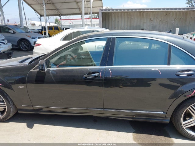2012 Mercedes-benz S 550 მანქანა იყიდება აუქციონზე, vin: WDDNG7DB3CA420068, აუქციონის ნომერი: 45888888