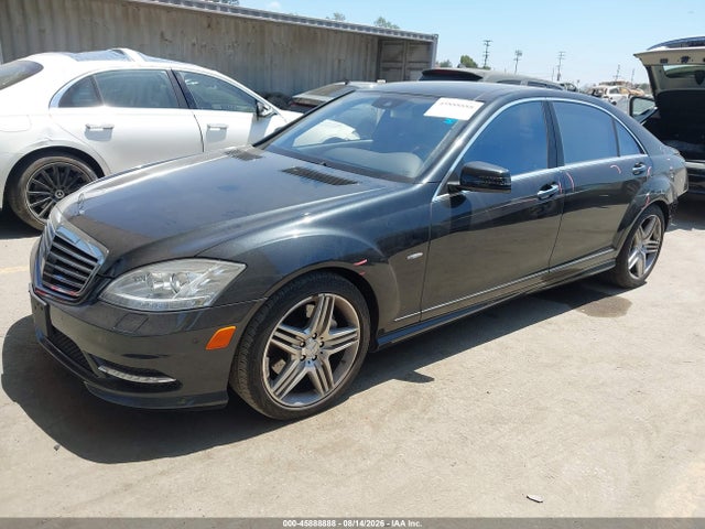 2012 Mercedes-benz S 550 მანქანა იყიდება აუქციონზე, vin: WDDNG7DB3CA420068, აუქციონის ნომერი: 45888888