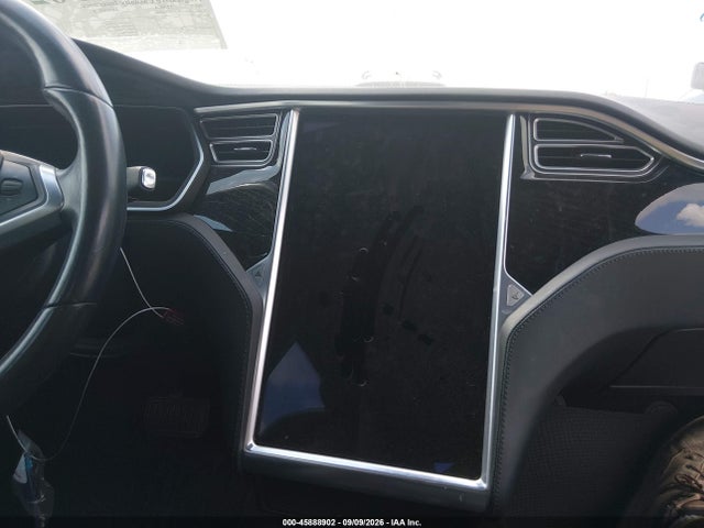 Tesla Model S 100d/60d/75d/90d/p100d 2017 5YJSA1E26HF186095 Image 18