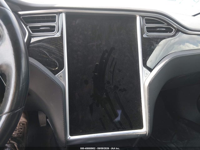Tesla Model S 100d/60d/75d/90d/p100d 2017 5YJSA1E26HF186095 Image 19