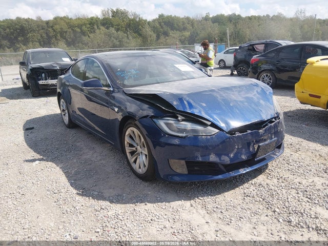 Tesla Model S 100d/60d/75d/90d/p100d 2017 5YJSA1E26HF186095 Image 20