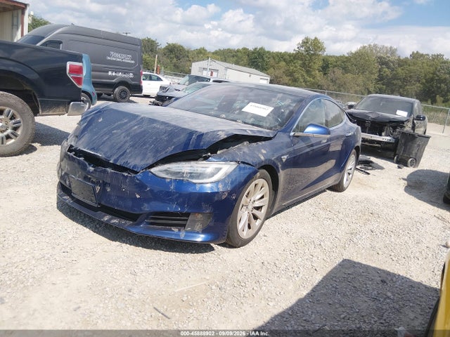Tesla Model S 100d/60d/75d/90d/p100d 2017 5YJSA1E26HF186095 Image 6