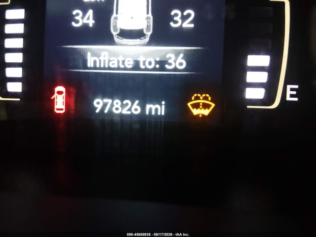 1C4PJMLXXKD118063 Jeep Cherokee Latitude Plus 4x4