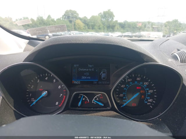 1FMCU0GX2FUA35642 Ford ESCAPE SE