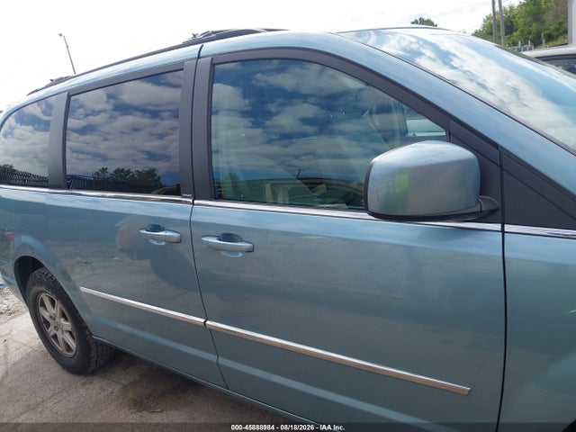 Aukcja sprzedaży 2010 Chrysler Town & Country Touring, vin: 2A4RR5D1XAR449071, numer aukcji: 45888984