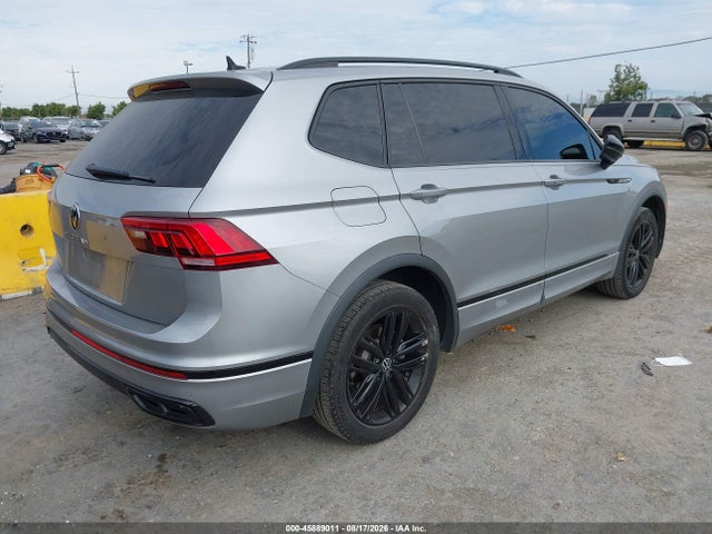 3VVCB7AX6NM099716 Volkswagen Tiguan 2.0t Se R-line Black