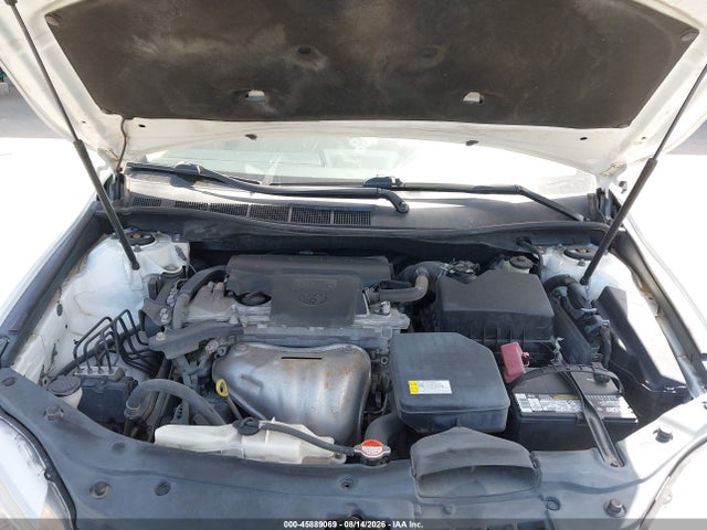 45889069 :رقم المزاد ، 4T4BF1FK2GR537155 vin ، 2016 Toyota Camry Le مزاد بيع