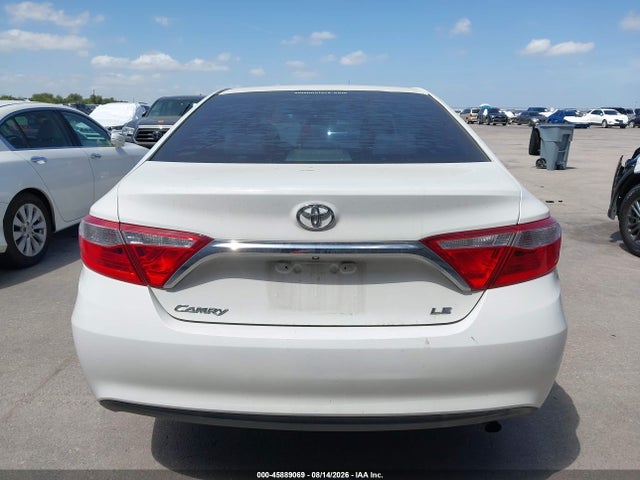 45889069 :رقم المزاد ، 4T4BF1FK2GR537155 vin ، 2016 Toyota Camry Le مزاد بيع