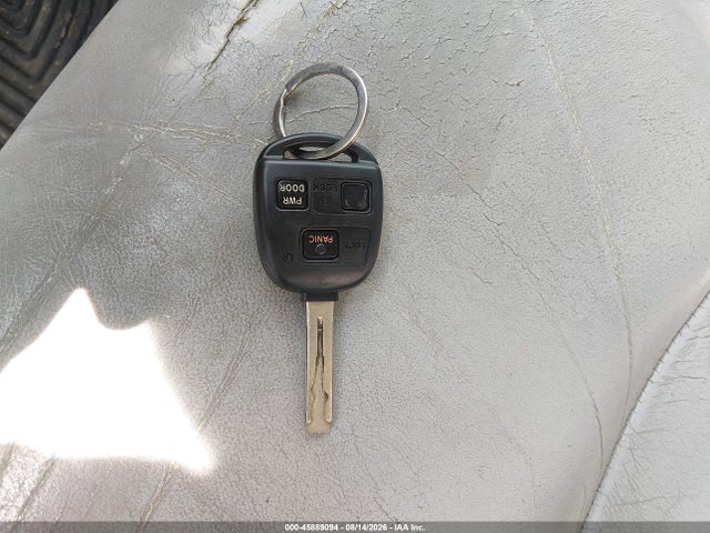 2005 Lexus Rx 330 მანქანა იყიდება აუქციონზე, vin: 2T2HA31U15C053270, აუქციონის ნომერი: 45889094