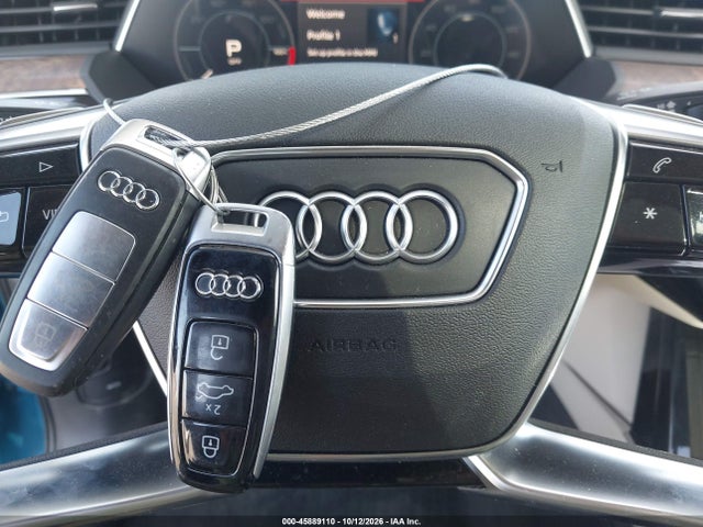 Продаж на аукціоні авто 2019 Audi E-tron Premium Plus, vin: WA1VABGE0KB013140, номер лоту: 45889110