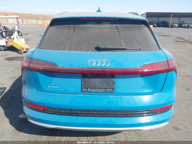 Продаж на аукціоні авто 2019 Audi E-tron Premium Plus, vin: WA1VABGE0KB013140, номер лоту: 45889110