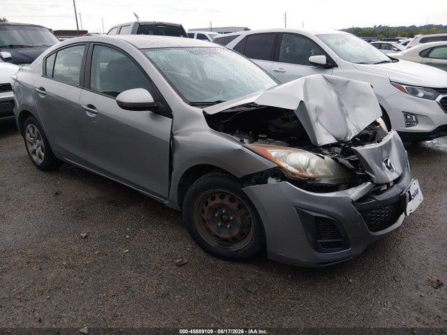 45889109 :رقم المزاد ، JM1BL1UF7B1445367 vin ، 2011 Mazda Mazda3 I Sport مزاد بيع