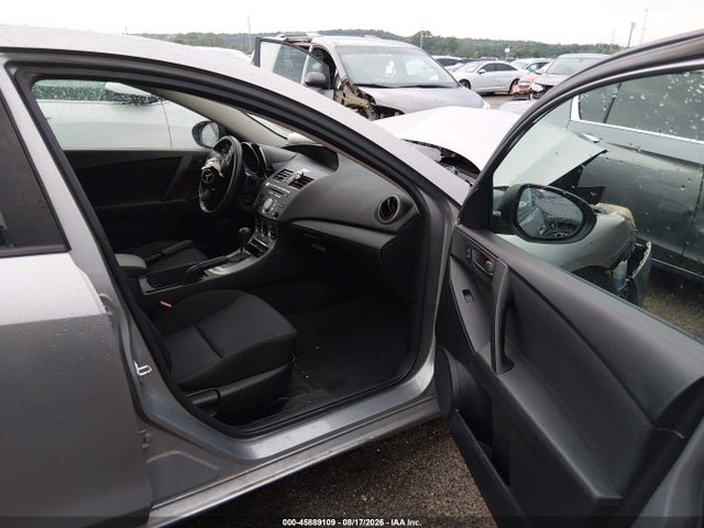 45889109 :رقم المزاد ، JM1BL1UF7B1445367 vin ، 2011 Mazda Mazda3 I Sport مزاد بيع