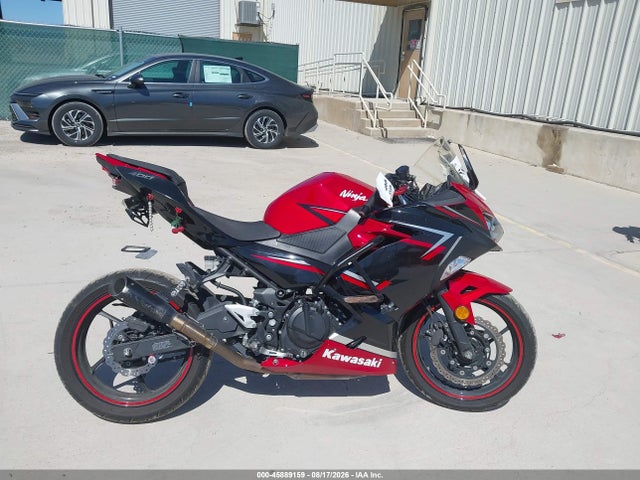 Kawasaki EX400 2023 JKAEXKG11PDAM5301 Image 12