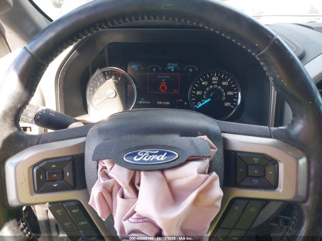 1FTFW1E49KFA12657 Ford F-150 Lariat