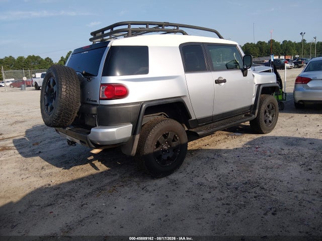 45889162 :رقم المزاد ، JTEZU11F770002421 vin ، 2007 Toyota Fj Cruiser مزاد بيع