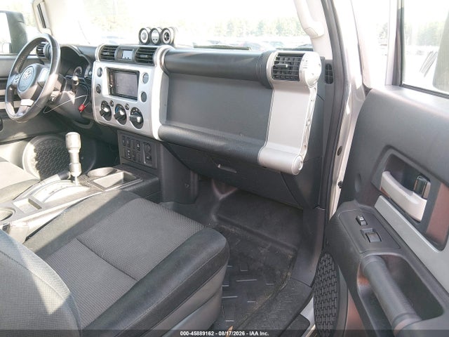45889162 :رقم المزاد ، JTEZU11F770002421 vin ، 2007 Toyota Fj Cruiser مزاد بيع