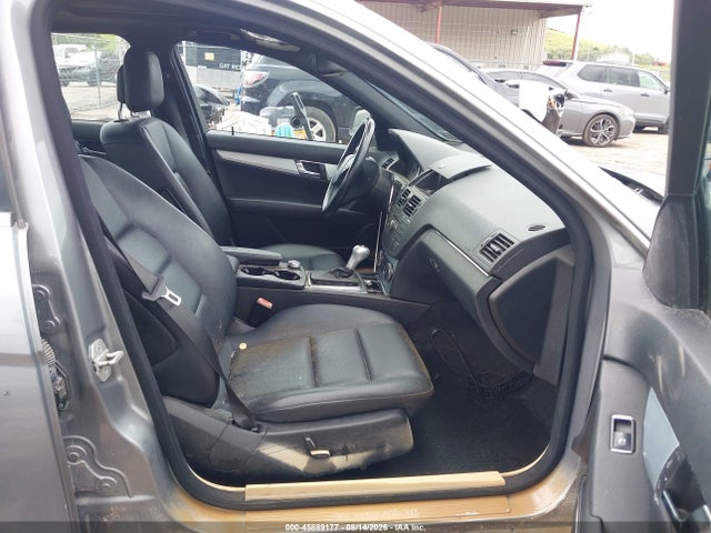 2008 Mercedes-benz C 300 Luxury 4matic/sport 4matic მანქანა იყიდება აუქციონზე, vin: WDDGF81X08F119978, აუქციონის ნომერი: 45889177