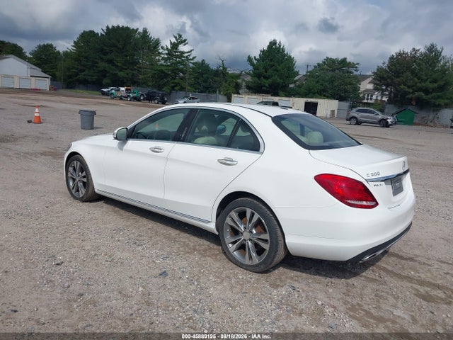 Продаж на аукціоні авто 2015 Mercedes-benz C 300 4matic, vin: 55SWF4KB6FU003427, номер лоту: 45889195